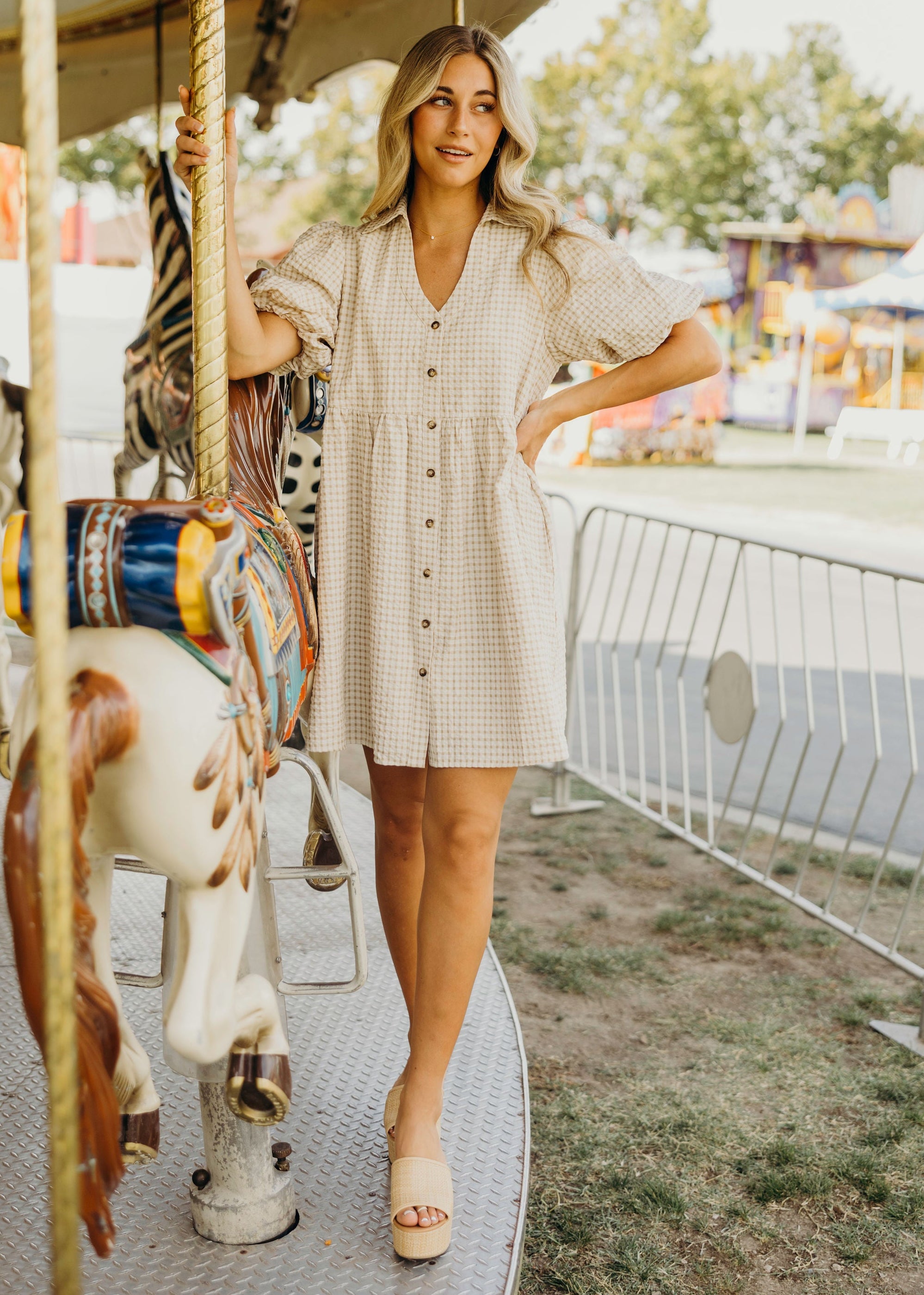 THE CHEYENNE IN OATMILK GINGHAM