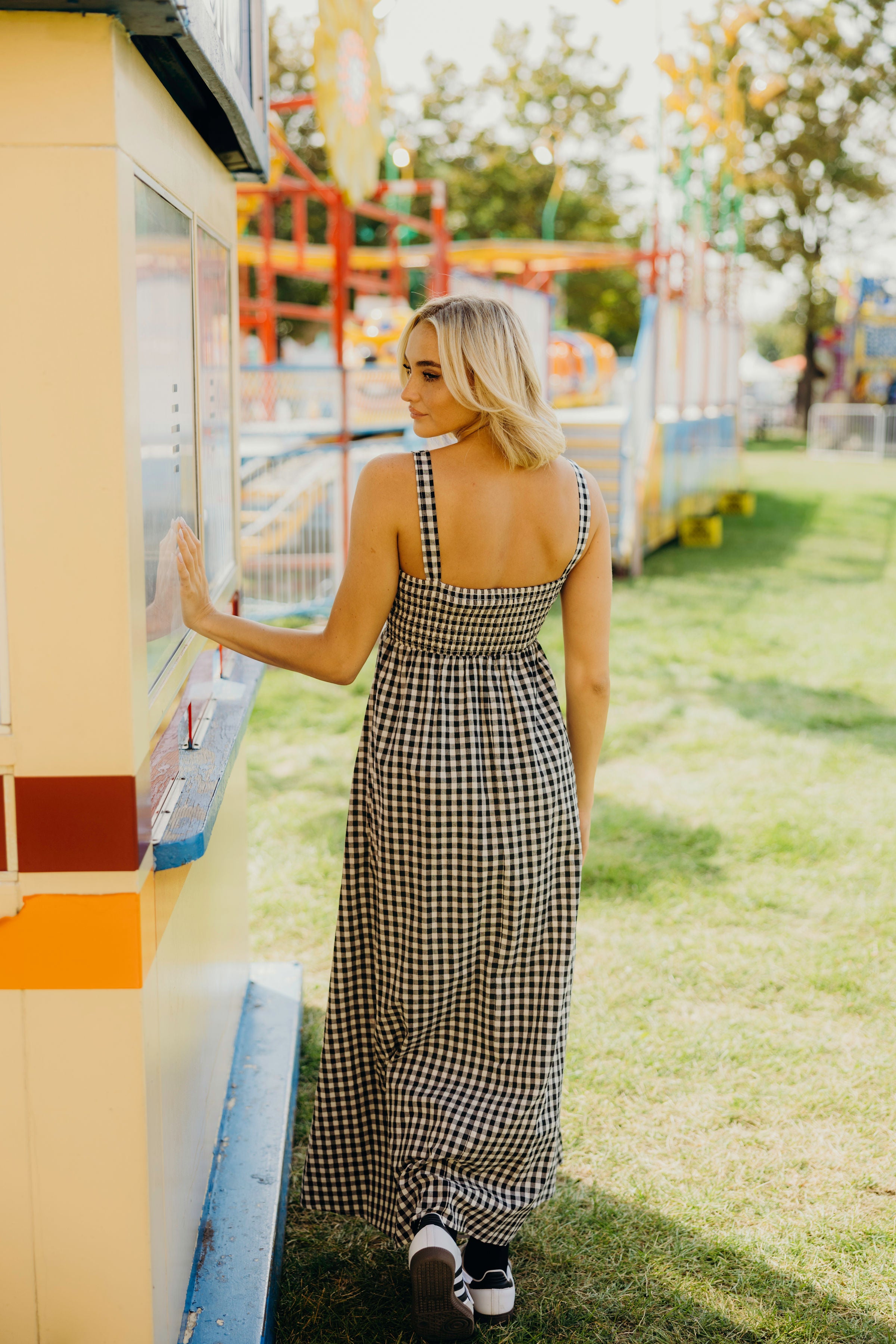 THE BIANCA IN SUNDAY CHECK