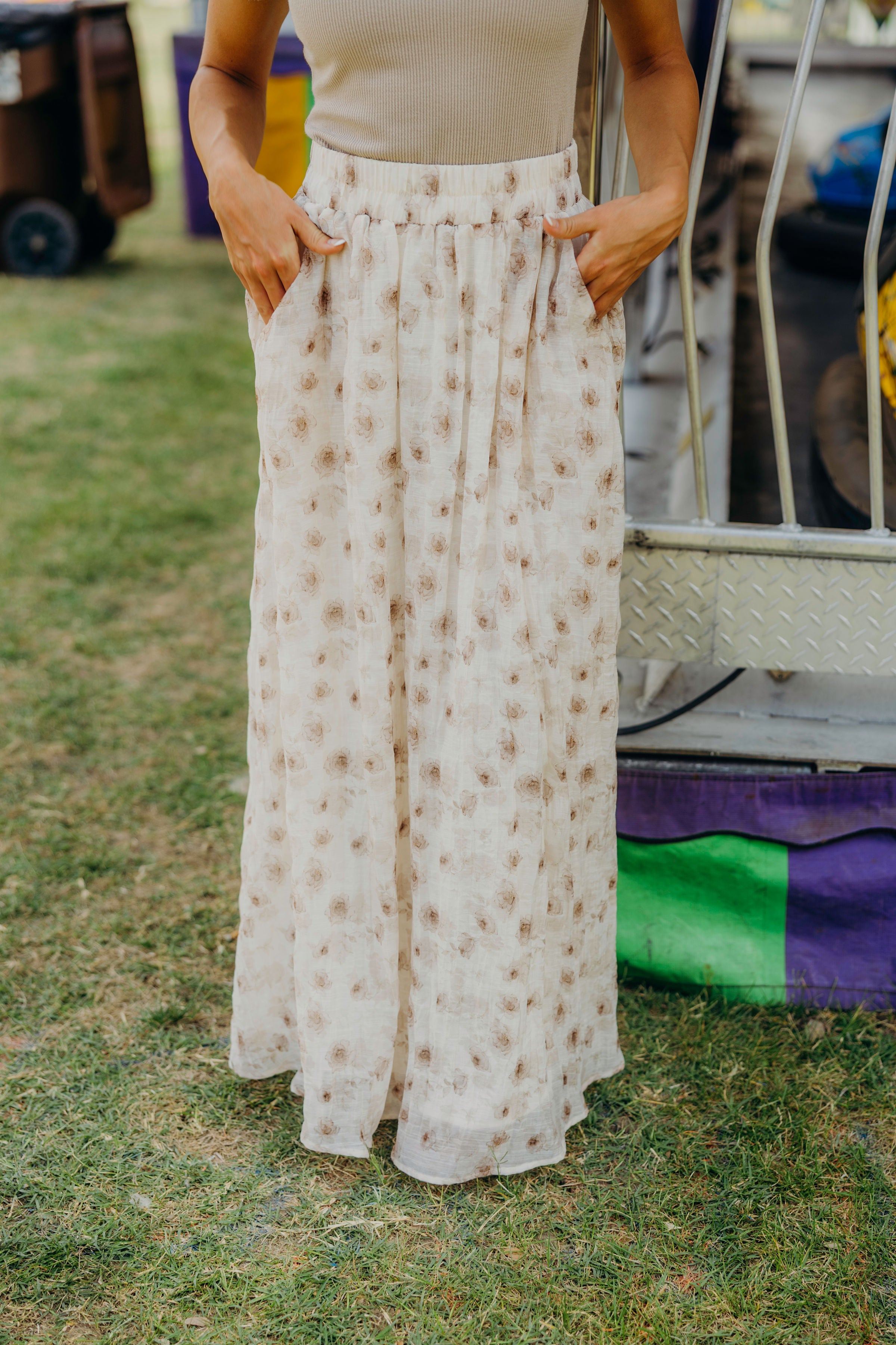 MAXI SKIRT IN FADED COCOA