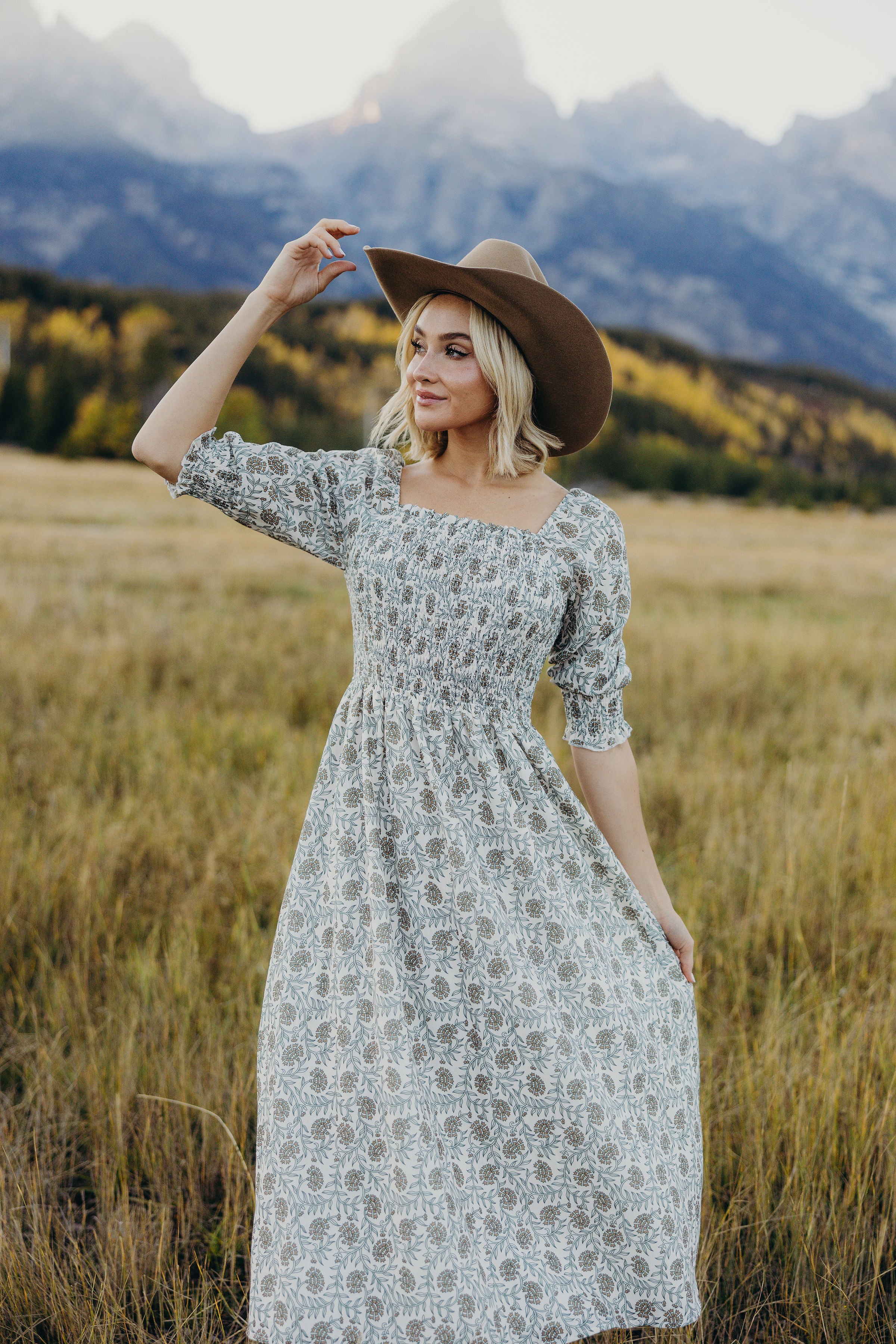 THE PEPPER IN TIMELESS BOTANICA