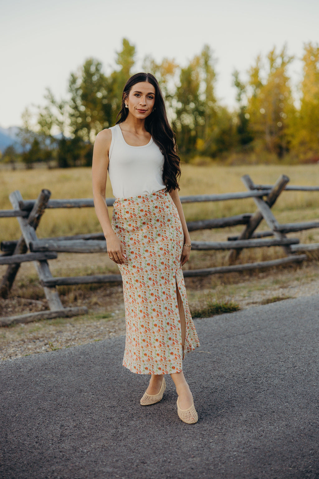 SCOOP NECK TANK TOP IN VANILLA BEAN