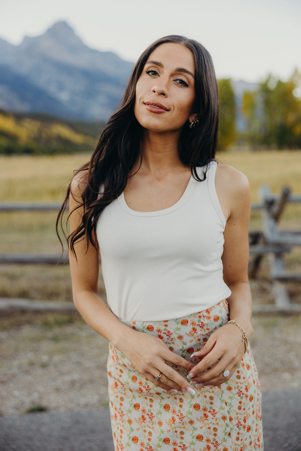 SCOOP NECK TANK TOP IN VANILLA BEAN
