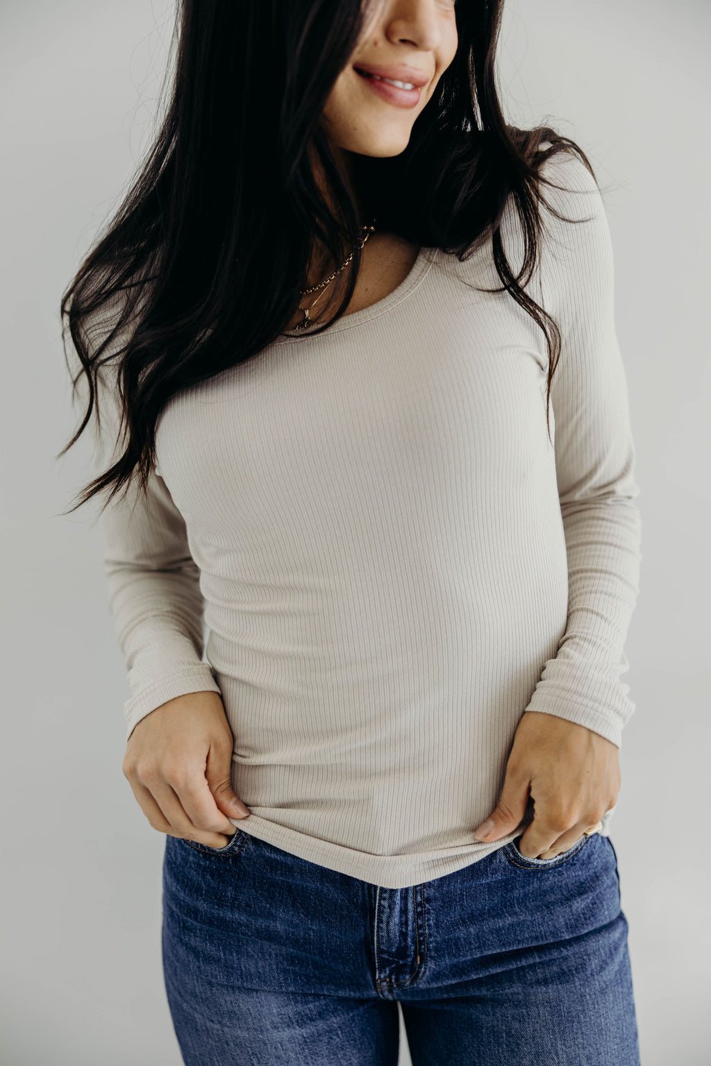 LONG SLEEVE SCOOP TEE IN SAND