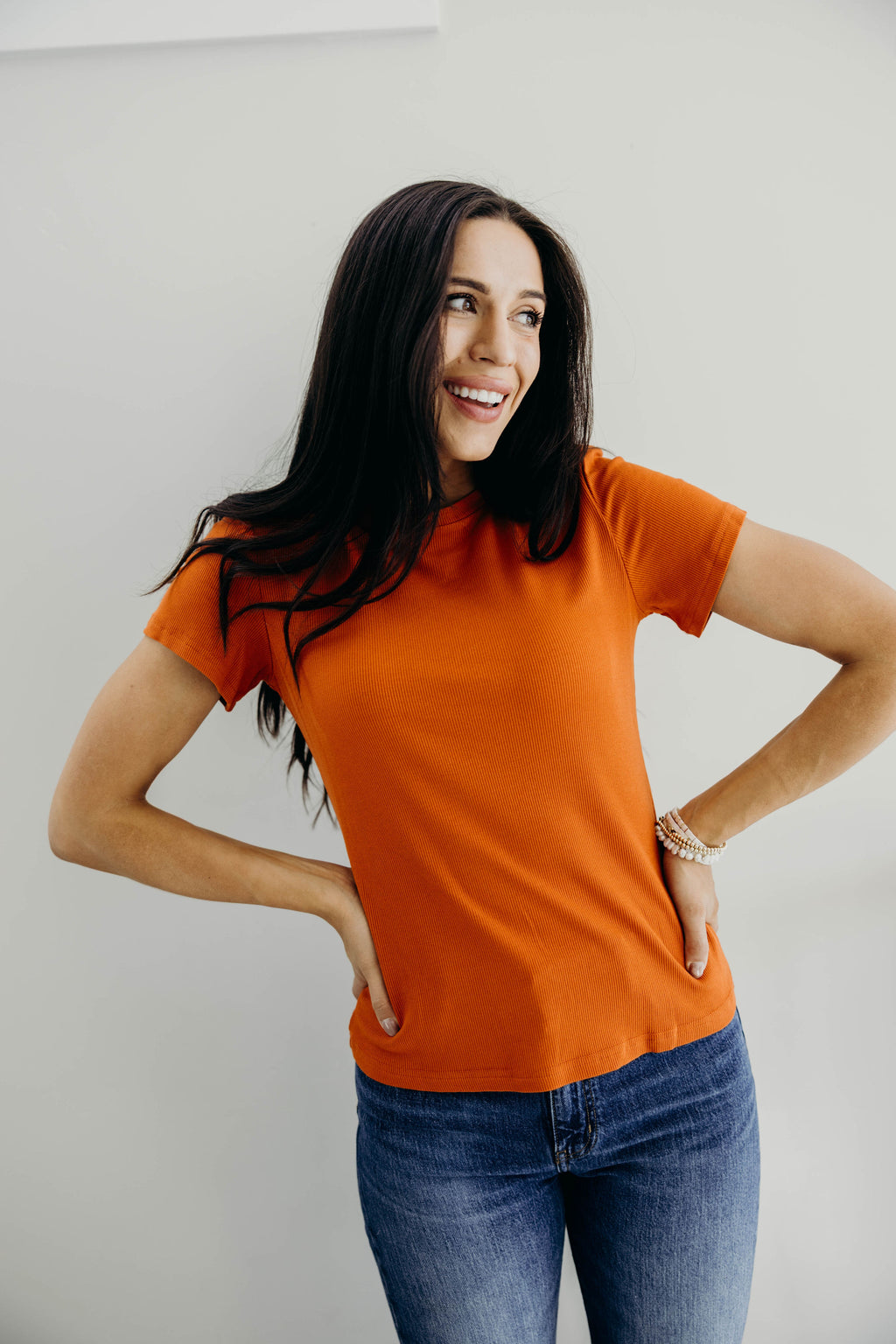 SHORT SLEEVE RIBBED TEE IN BAKED CLAY FINAL SALE
