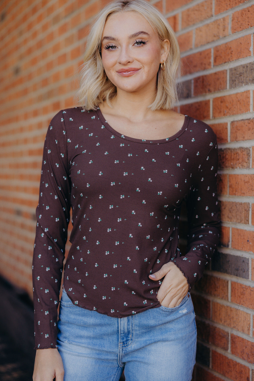 LONG SLEEVE RIBBED TEE IN TRUFFLE MOSS