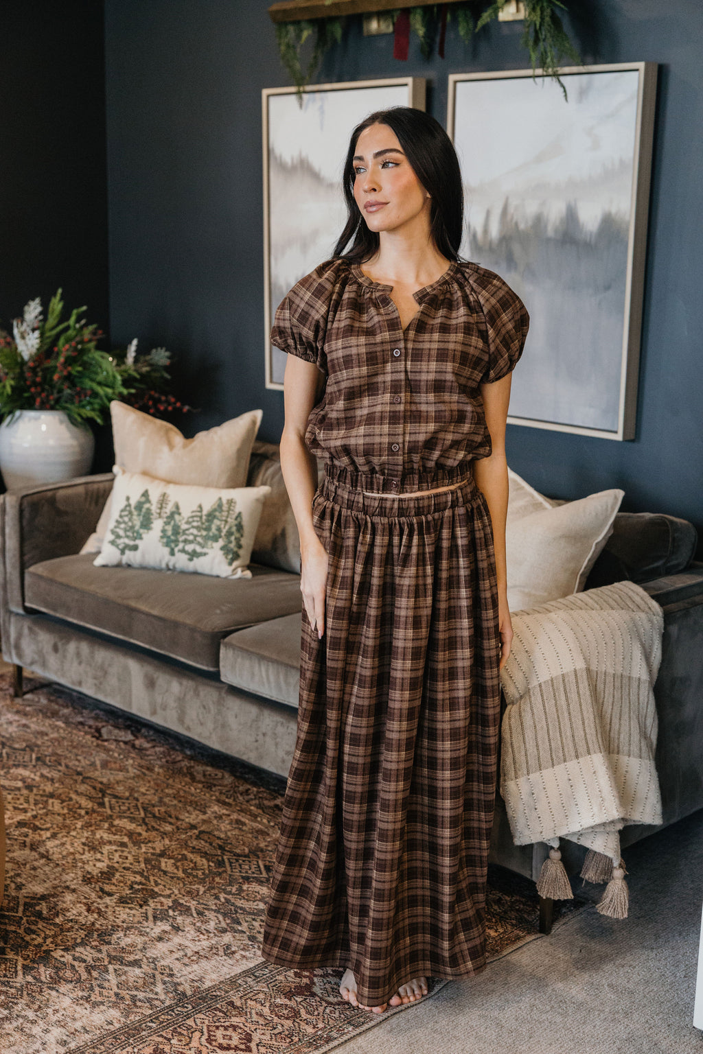 GATHERED HEM TOP IN WINTER HEARTH PLAID