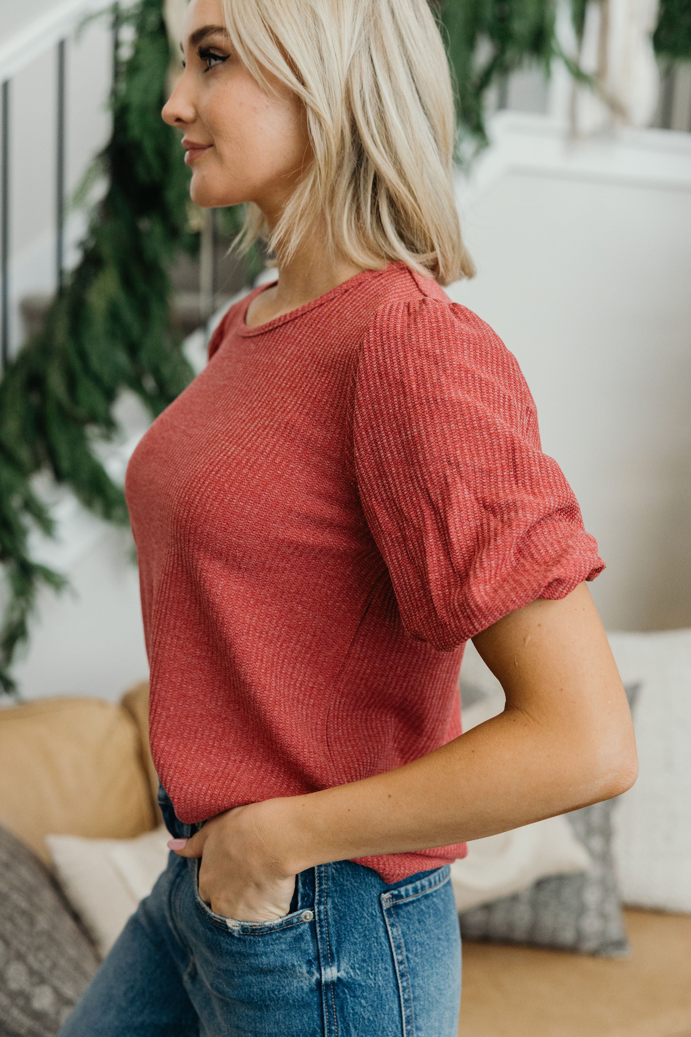TEXTURED PUFF SLEEVE BLOUSE IN DESERT ROSE