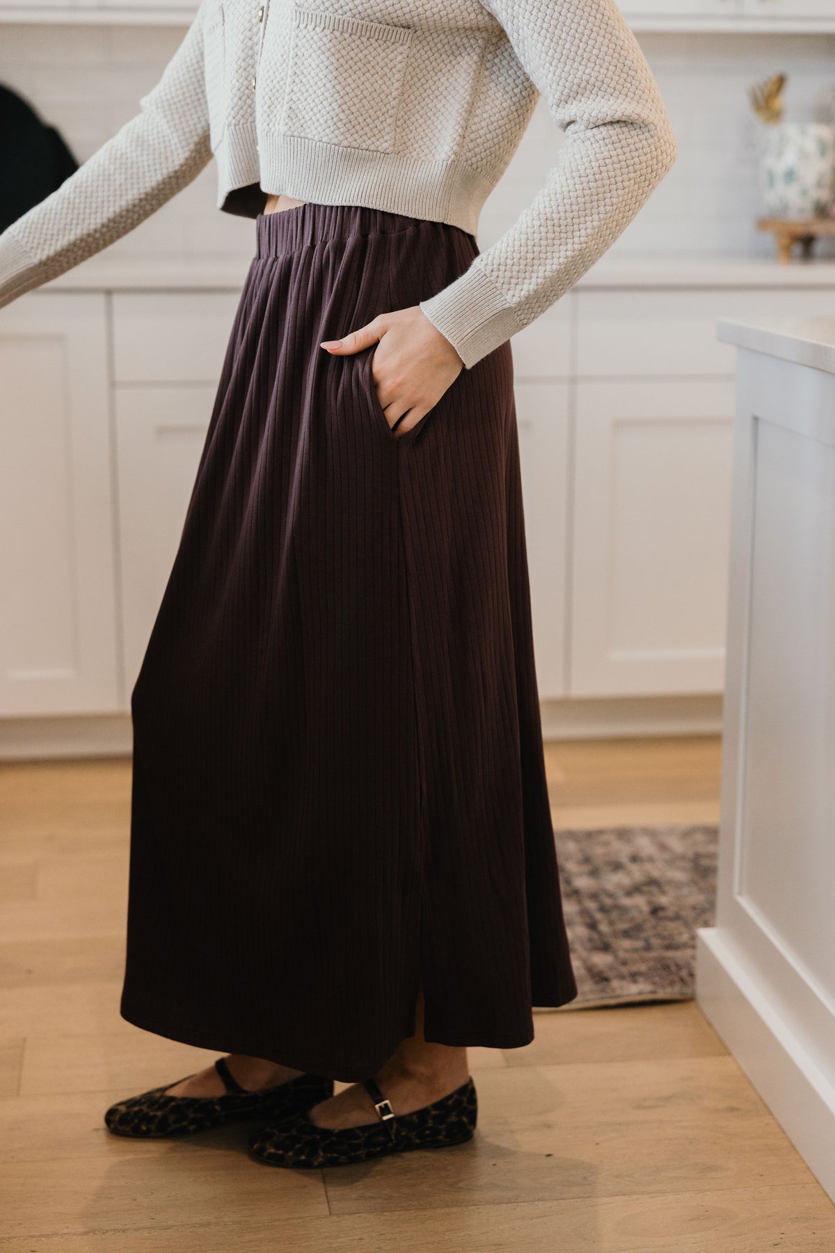 WREN RIBBED SKIRT IN MOCHA PLUM