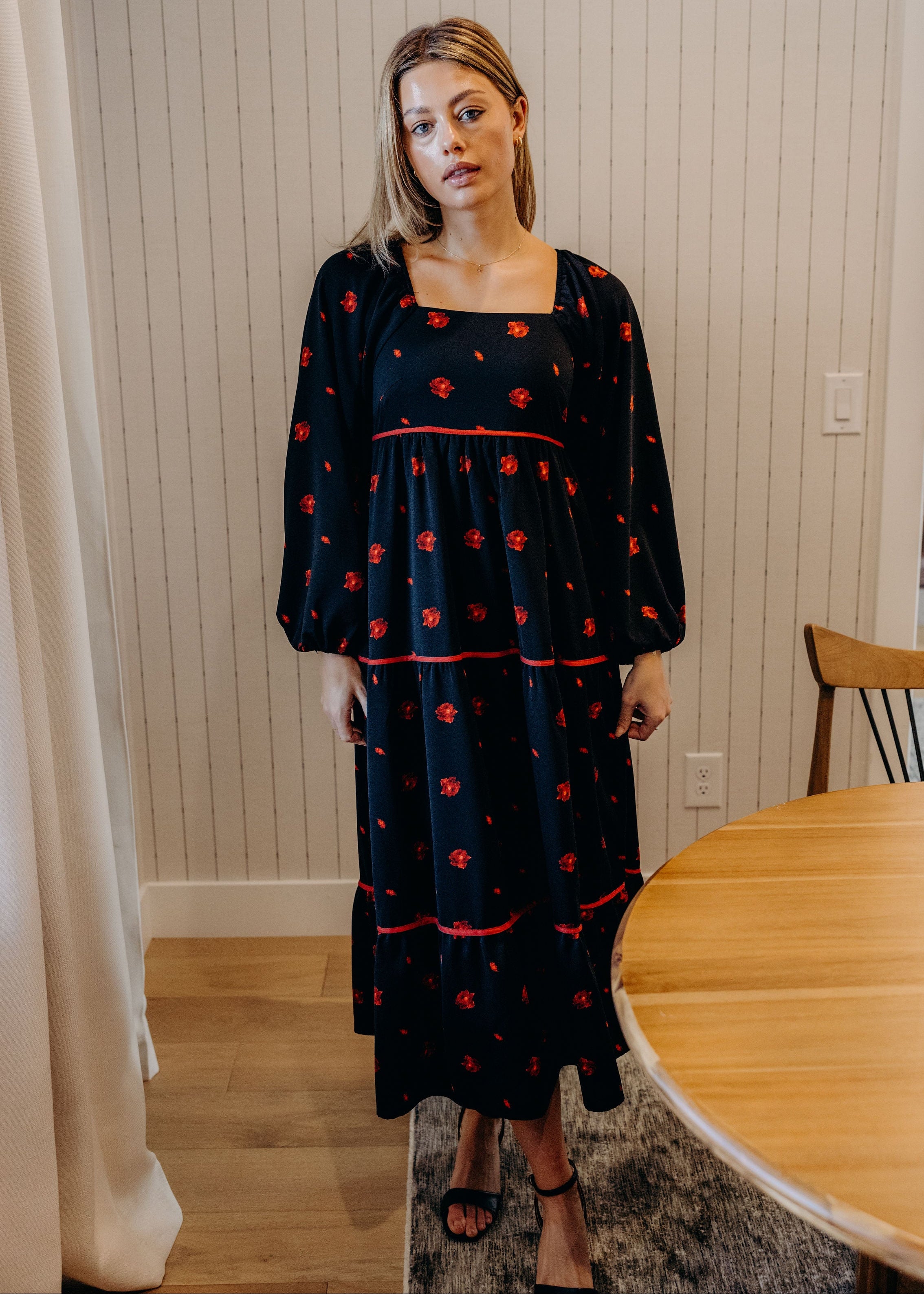 THE FELICITY IN FIREFLY RED FINAL SALE