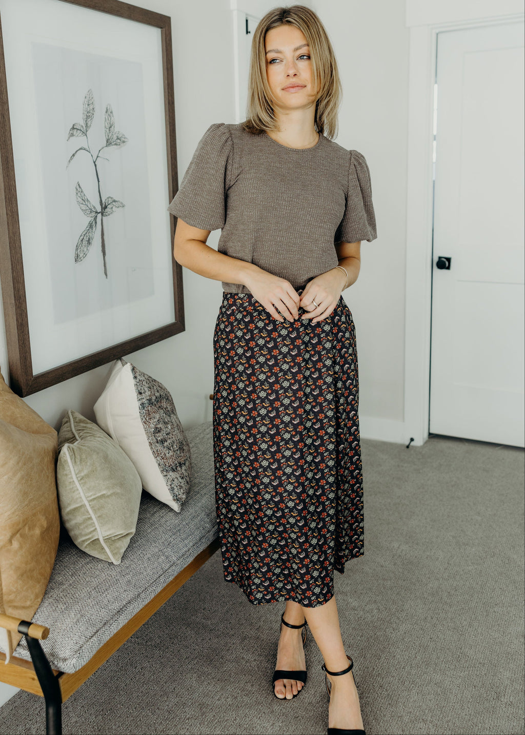 MIDI SKIRT IN HERITAGE PETALS FINAL SALE