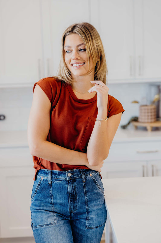 POCKET SLUB TEE IN CINNAMON STICK FINAL SALE