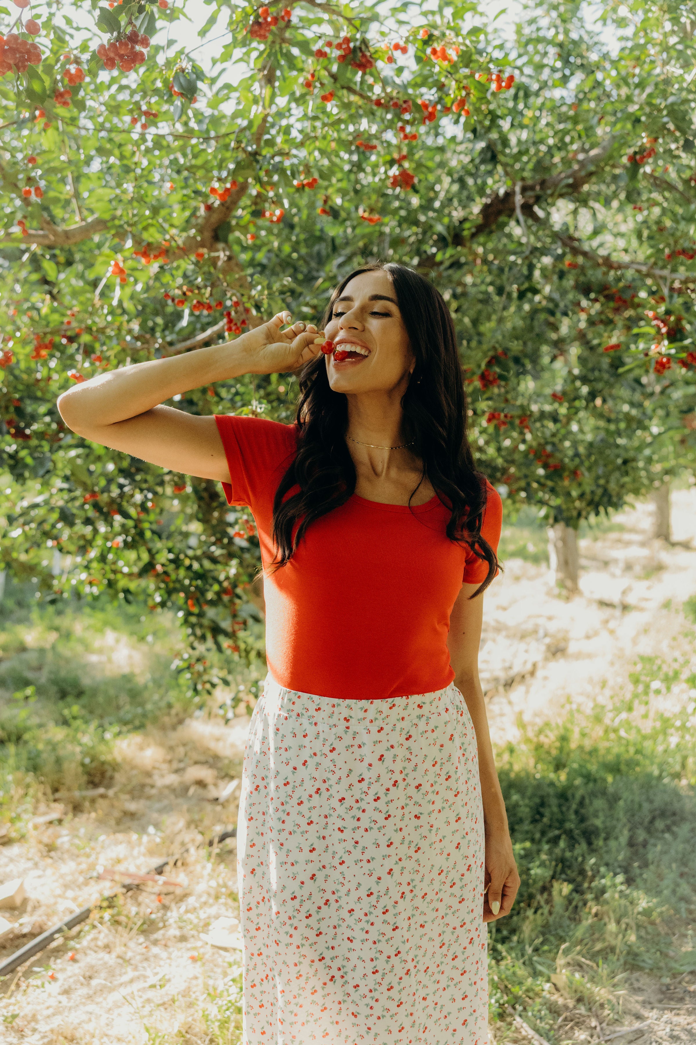 SHORT SLEEVE SCOOP TEE IN RACING RED