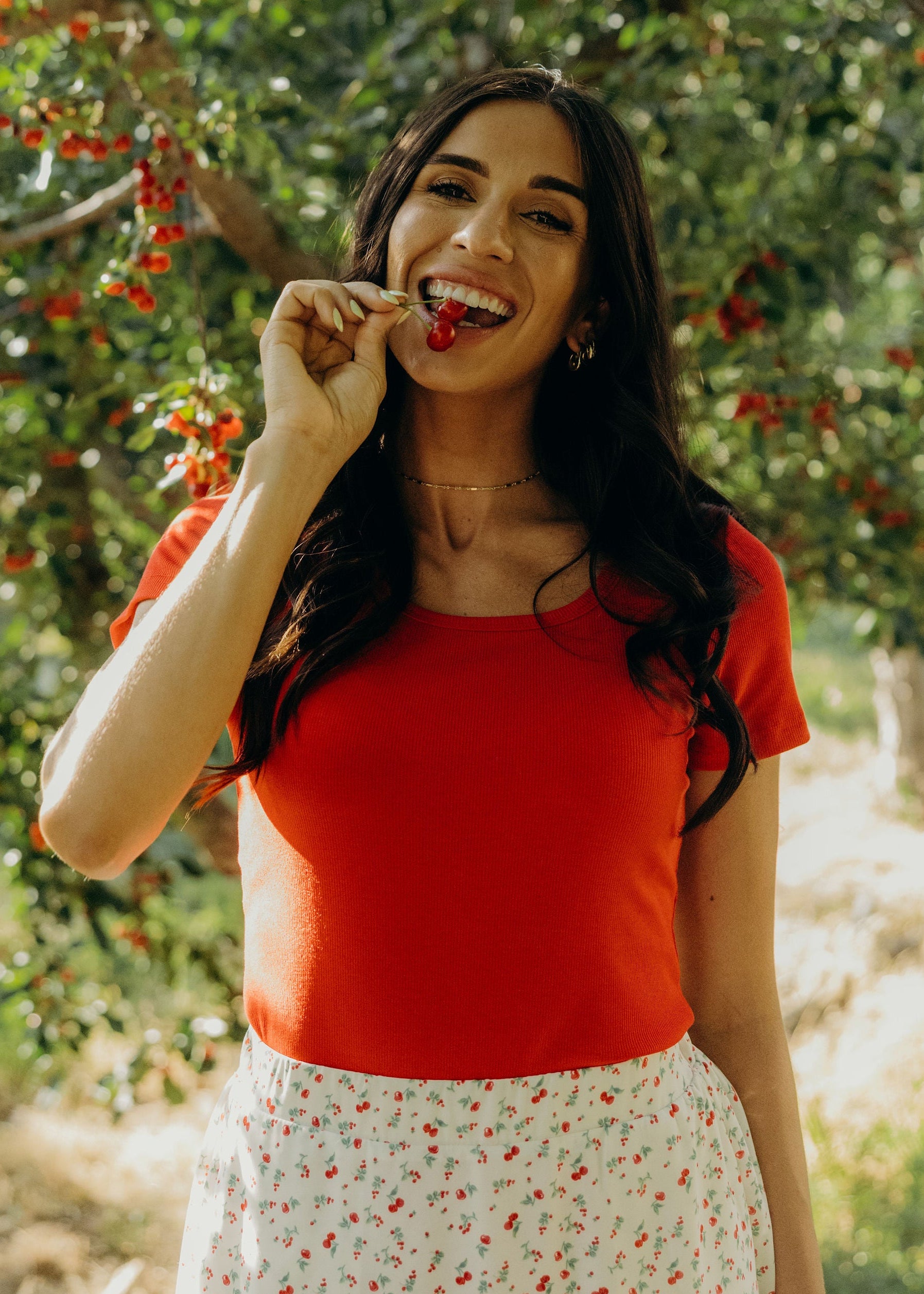 SHORT SLEEVE SCOOP TEE IN RACING RED