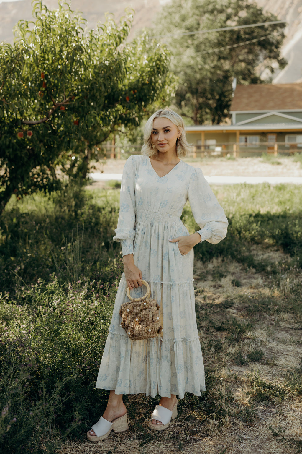 THE JACEY IN HEIRLOOM BLUE FINAL SALE