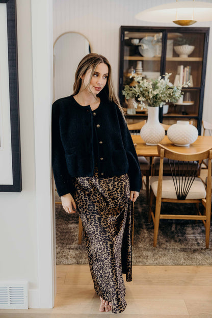 BUTTON FRONT CARDI IN BLACK