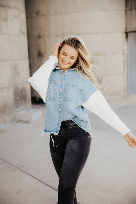 MIXED MEDIA DENIM JACKET IN LIGHT WASH