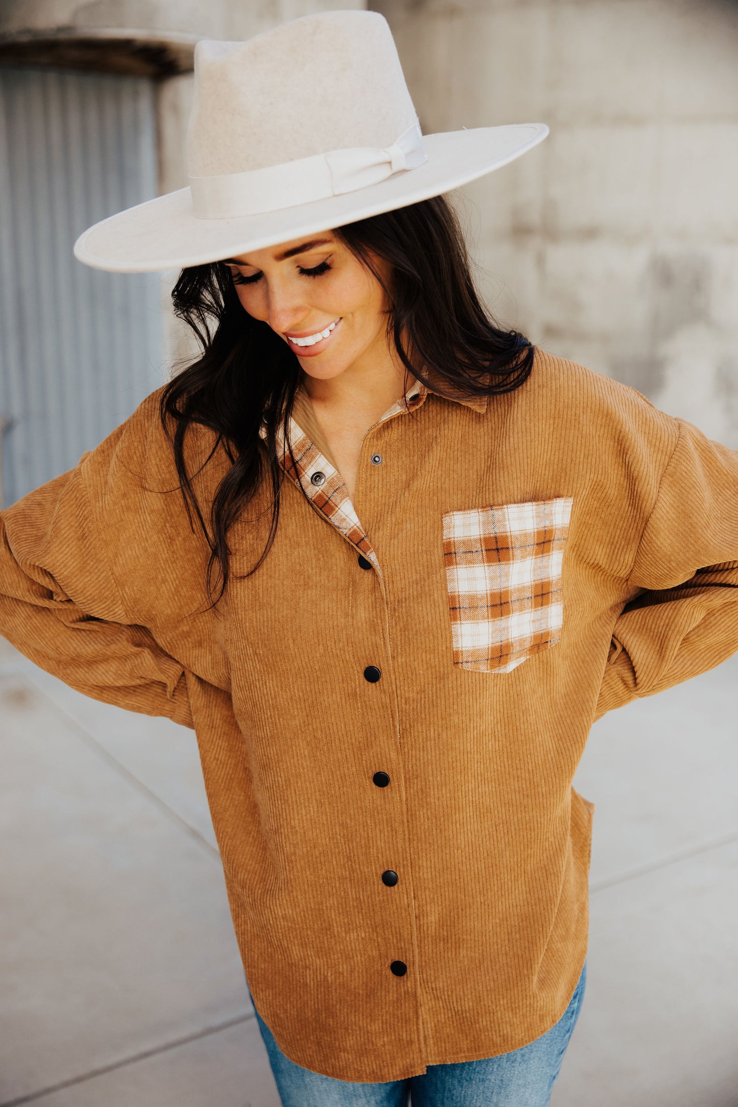 PLAID POCKET SHIRT JACKET IN CAMEL