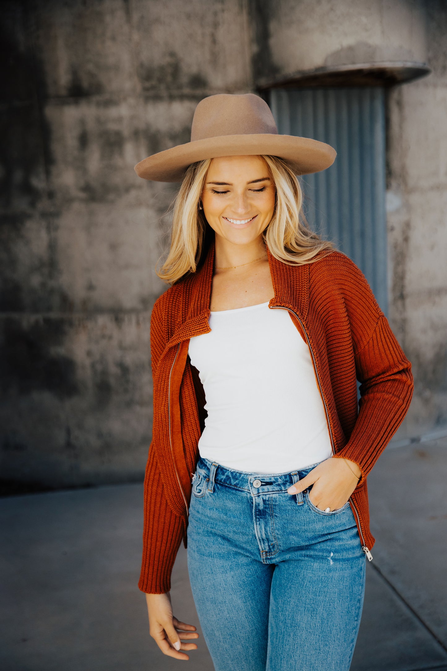 CHUNKY ZIP SWEATER IN RUST