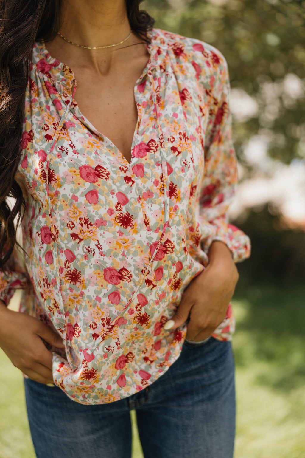 TIE NECK BLOUSE IN SUNDAY BLOOM