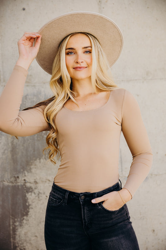 RIBBED LONG SLEEVE BODYSUIT IN NUDE FINAL SALE