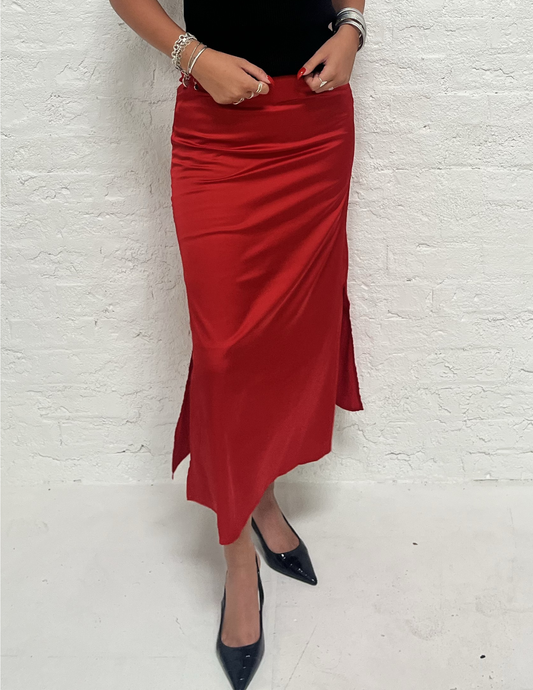 SLIP SKIRT IN RED FINAL SALE