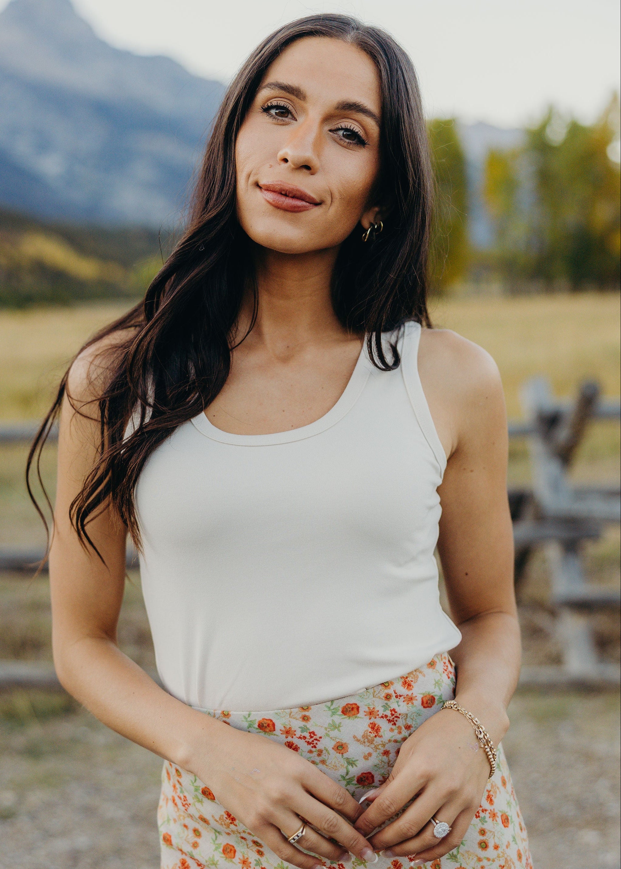 SCOOP NECK TANK TOP IN VANILLA BEAN
